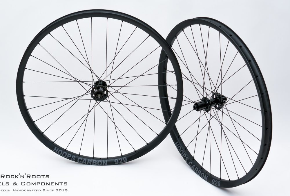 29" Hoops Carbon 929 / DT Swiss 240 / Sapim D-Light / 1685g