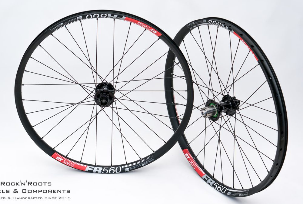 27.5" DT Swiss FR 560 / Hope Pro 4 DH / Sapim Race / 2180g